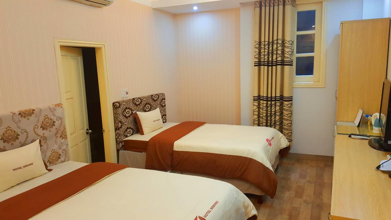 Sebong Hotel Hanoi Exterior photo