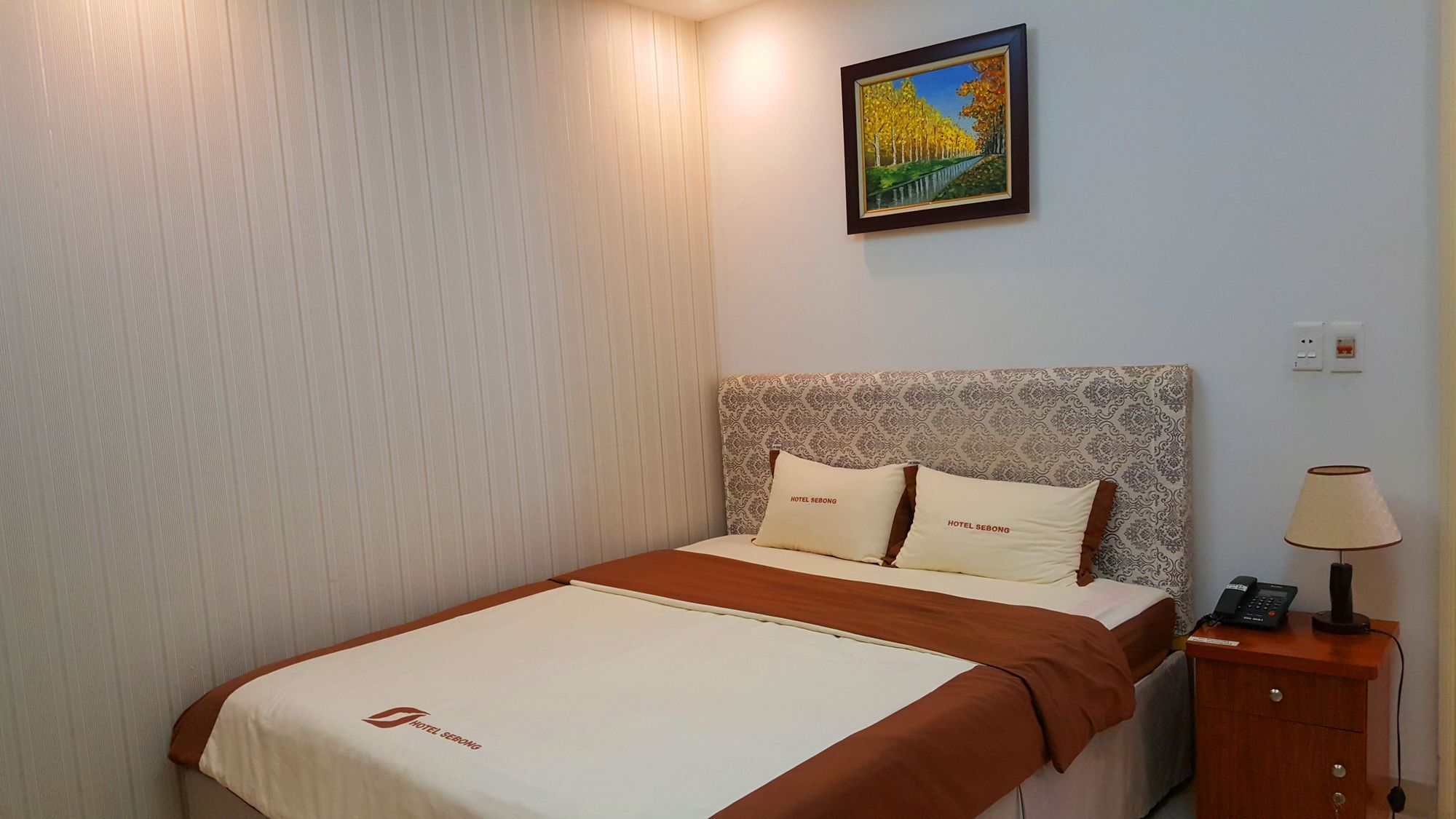 Sebong Hotel Hanoi Exterior photo